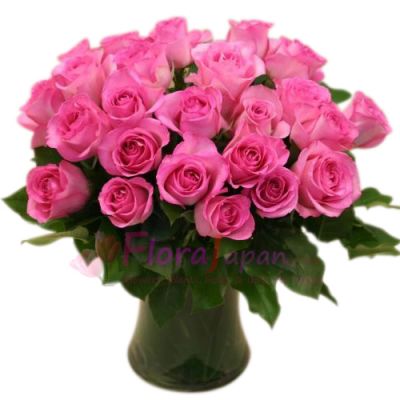 send 24 premium long stem pink roses in vase to japan